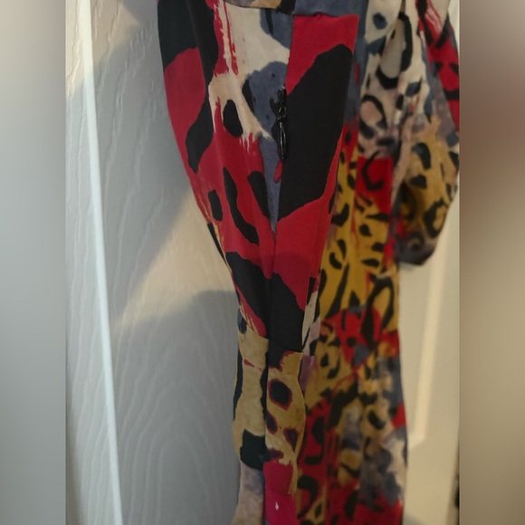 Diane Von Furstenberg silk Sabine dress size 4 pockets colourful animal print - Picture 5 of 10
